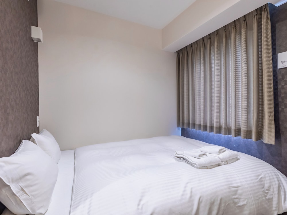 Hotel Excellence Enmachi Ekimae 17/42