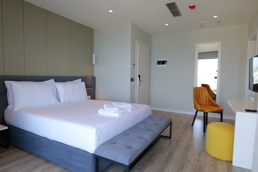 Hotel Teuta 16/50