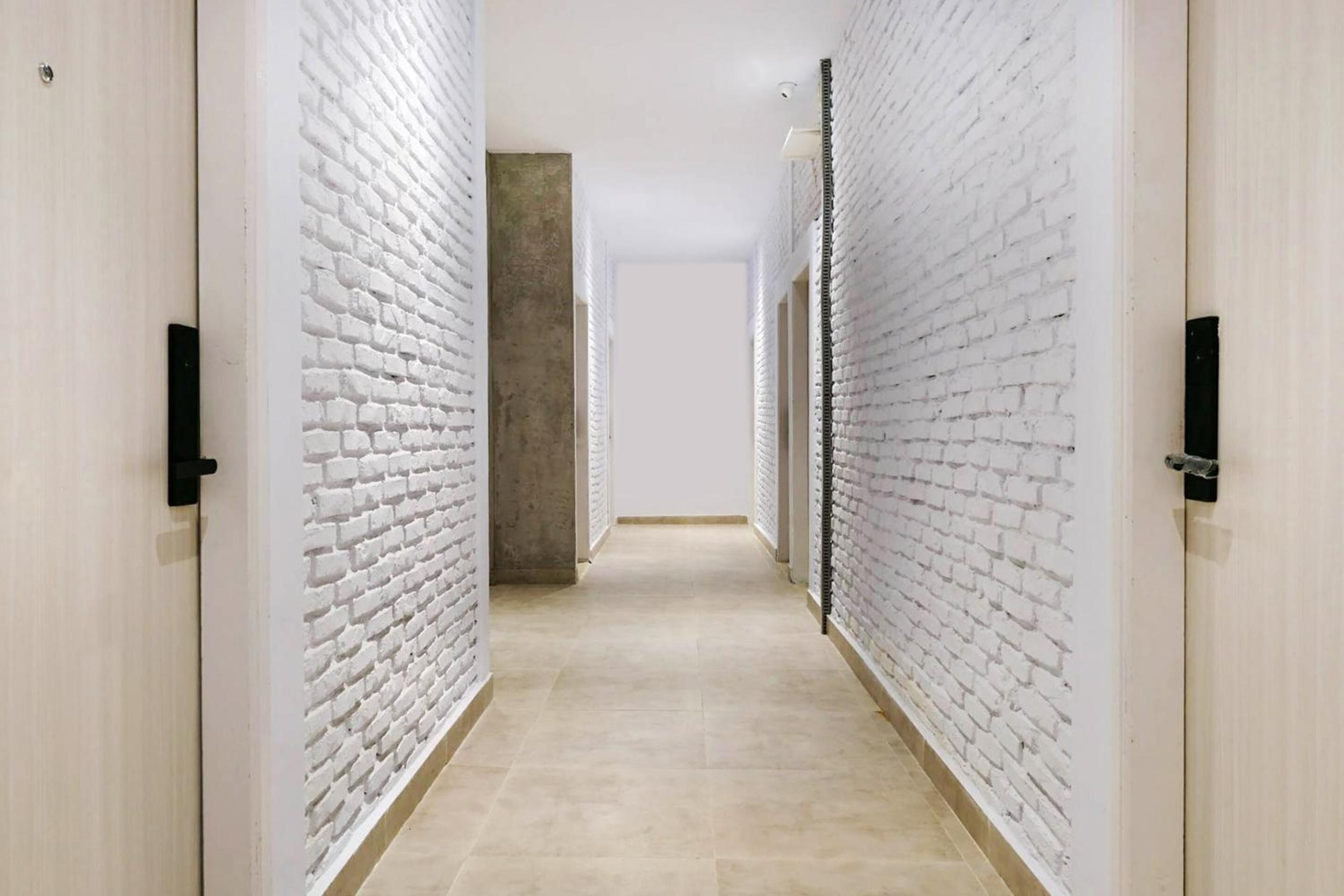 OYO 3354 Homia Residence 33/47