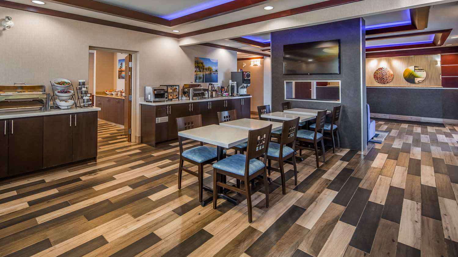 Best Western Plus Barrie 5/9