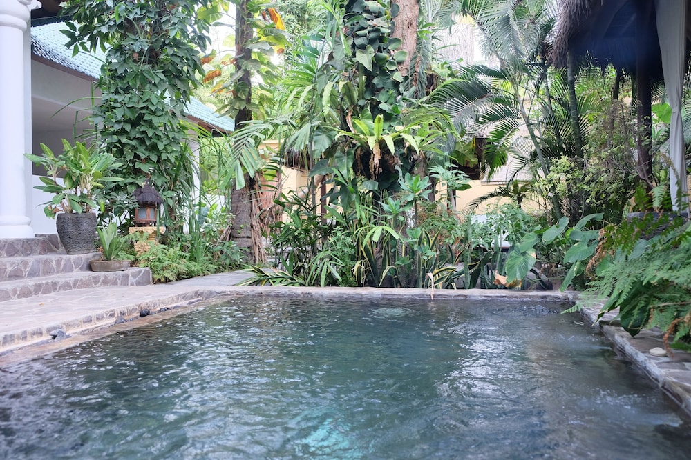 Villa Boreh Beach Resort And Spa 5/64