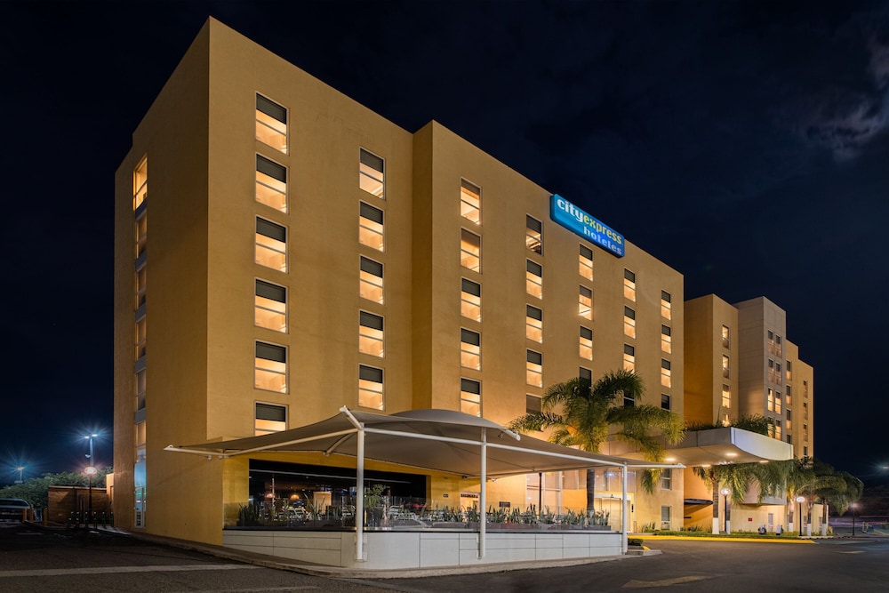 City Express by Marriott Queretaro Jurica 1/71