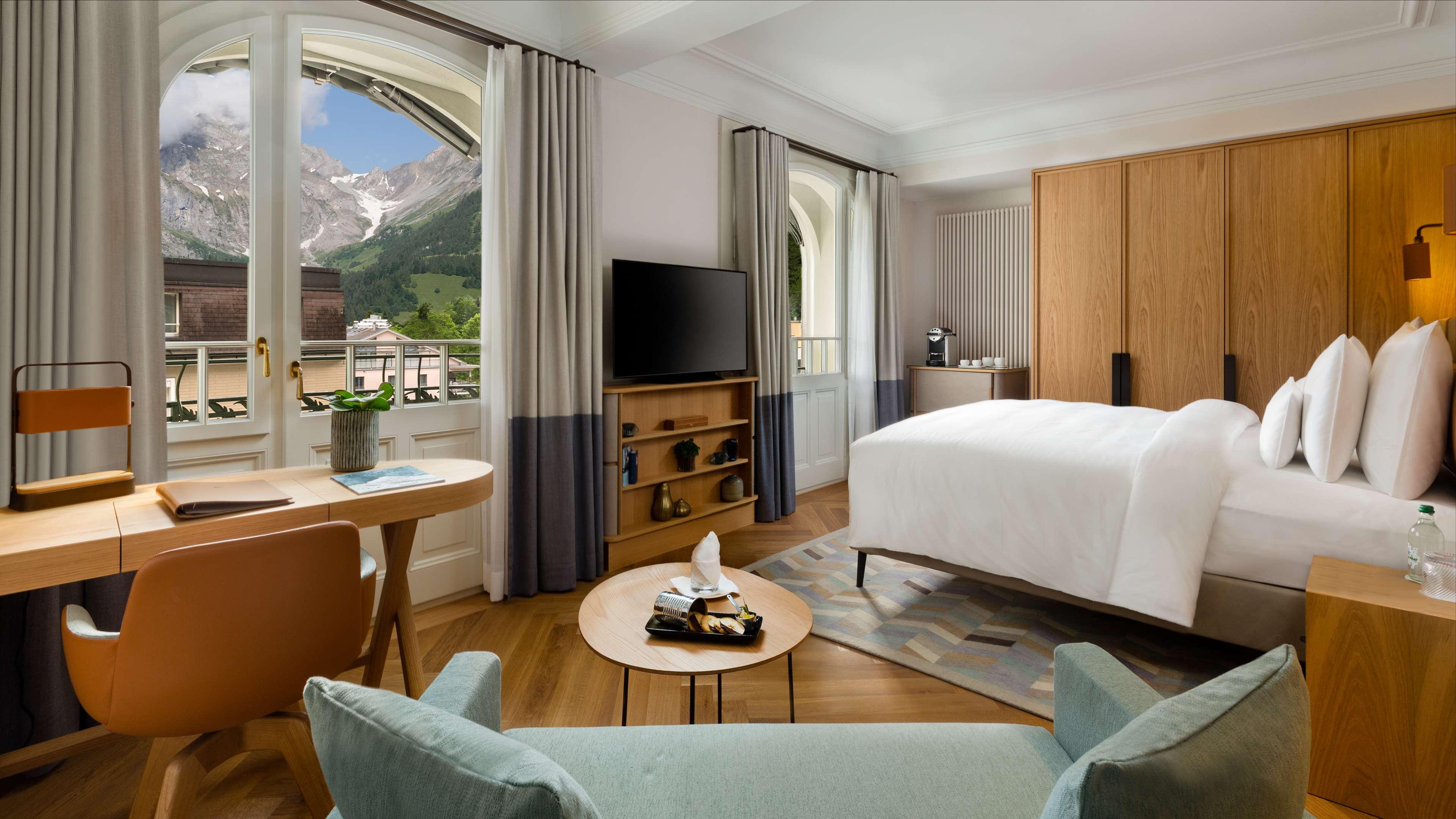 غرفة سوبيريور بسرير مزدوج، Kempinski Palace Engelberg 4/5