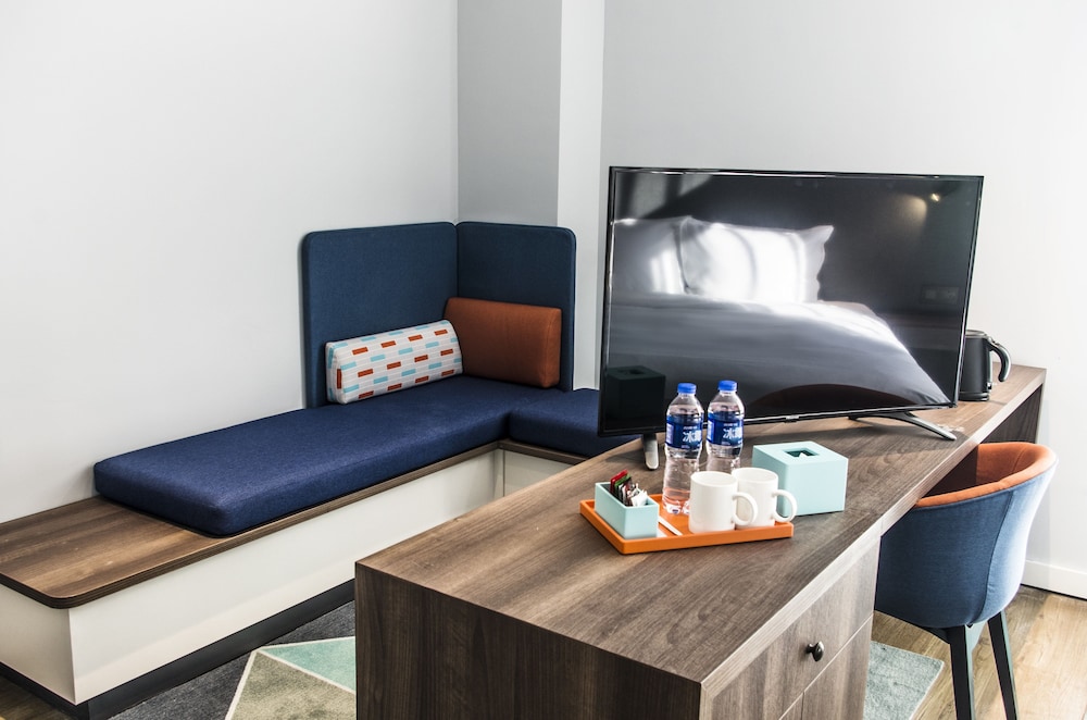 Holiday Inn Express Nanjing Dongshan 42/58