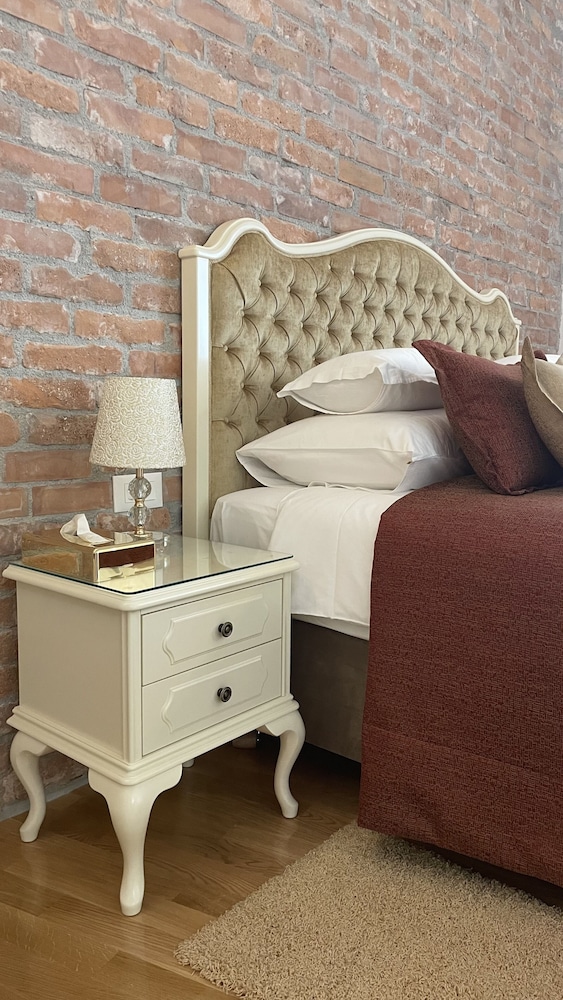 Priska Heritage Rooms 19/50