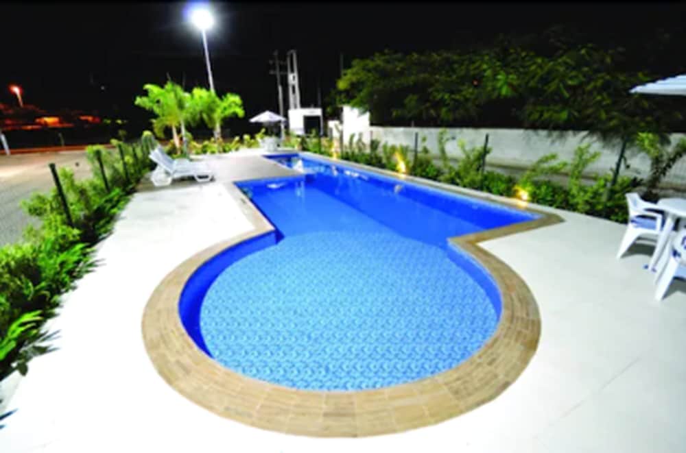 Hotel Girassol Plaza 27/30
