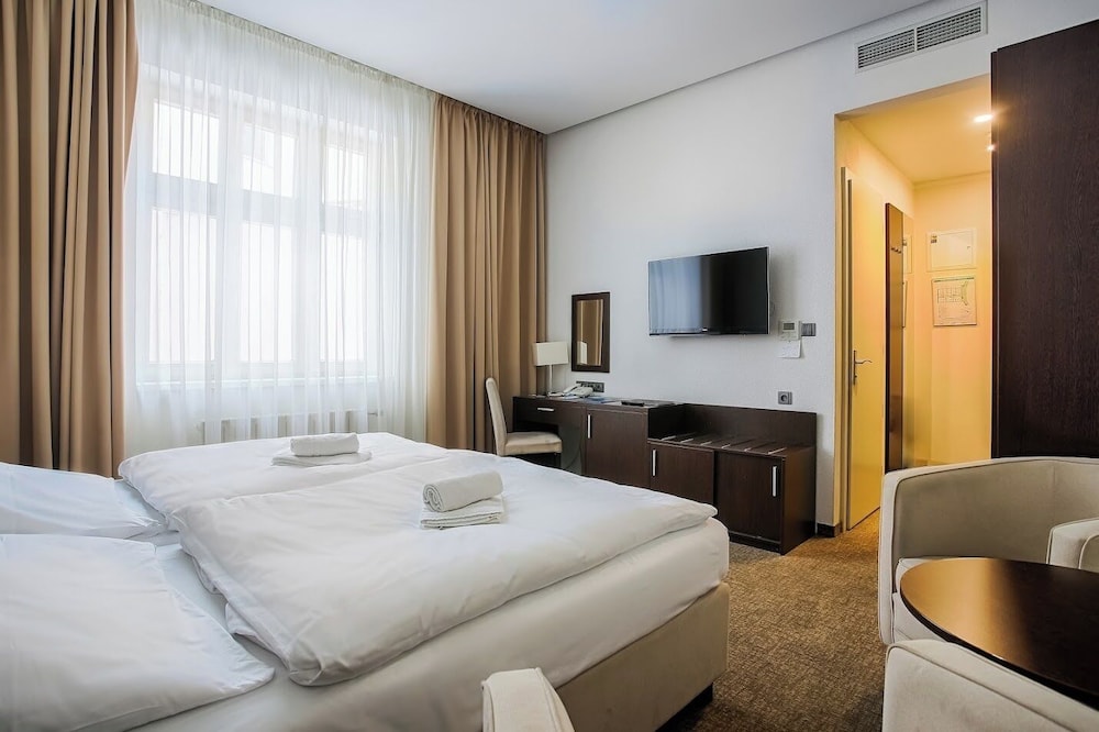 SPA HOTEL PRO PATRIA 6/29