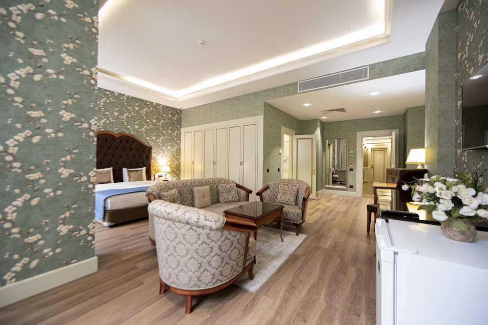 Sapphire Inn Hotel 22/37