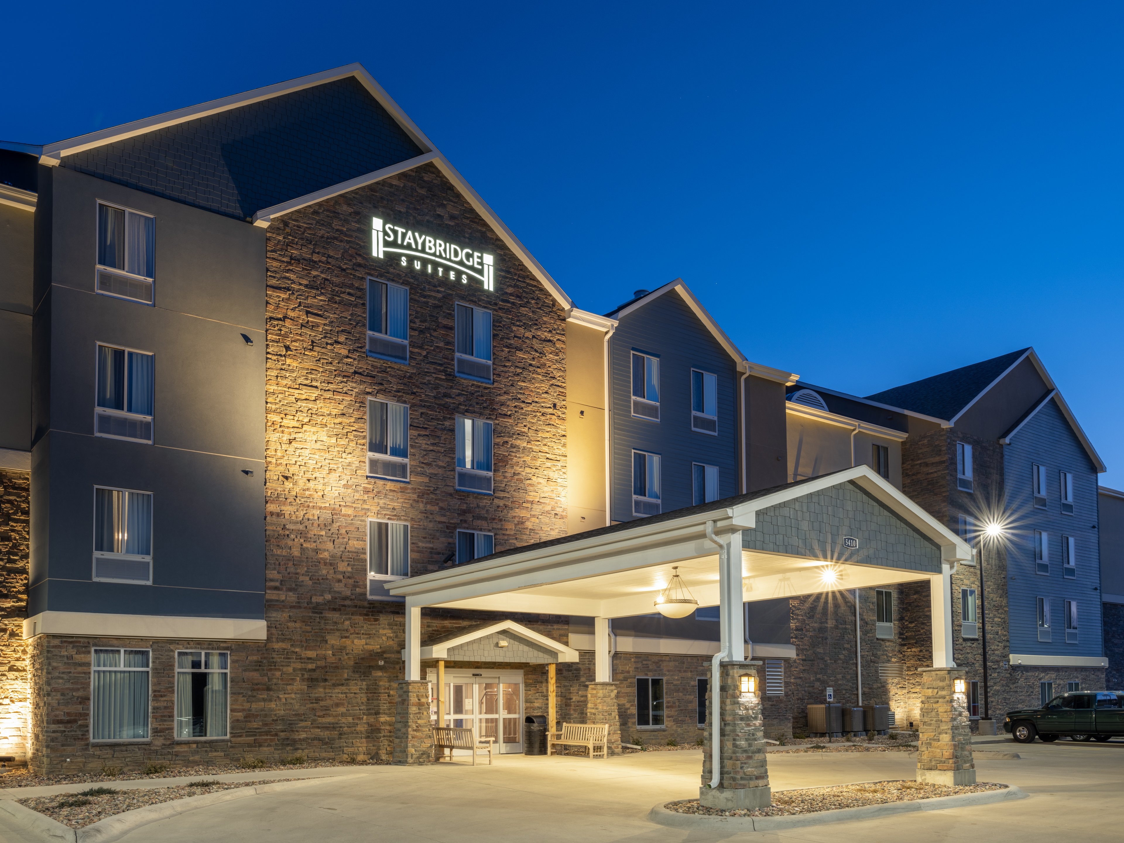 Staybridge Suites Sioux City Southeast 3/52