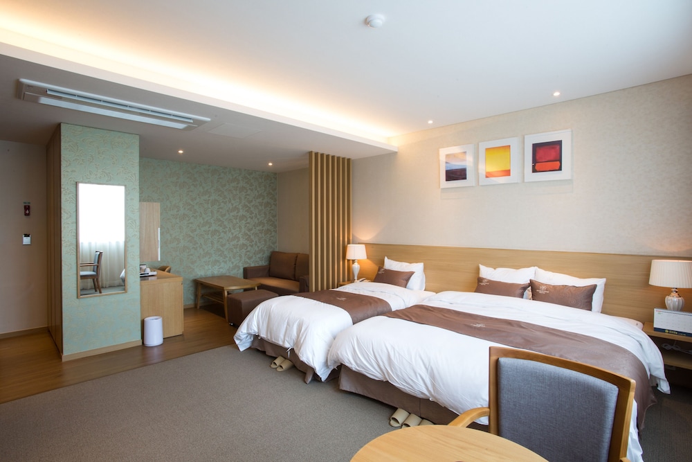 Dong Gyeong Hotel 6/64