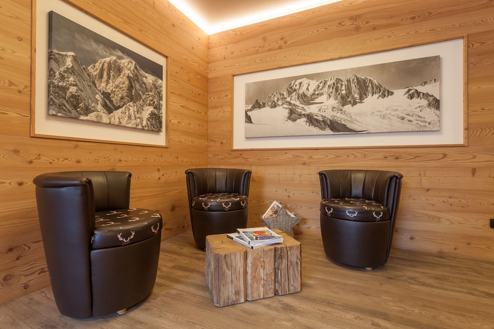 La Vallee Blanche Hotel 41/69
