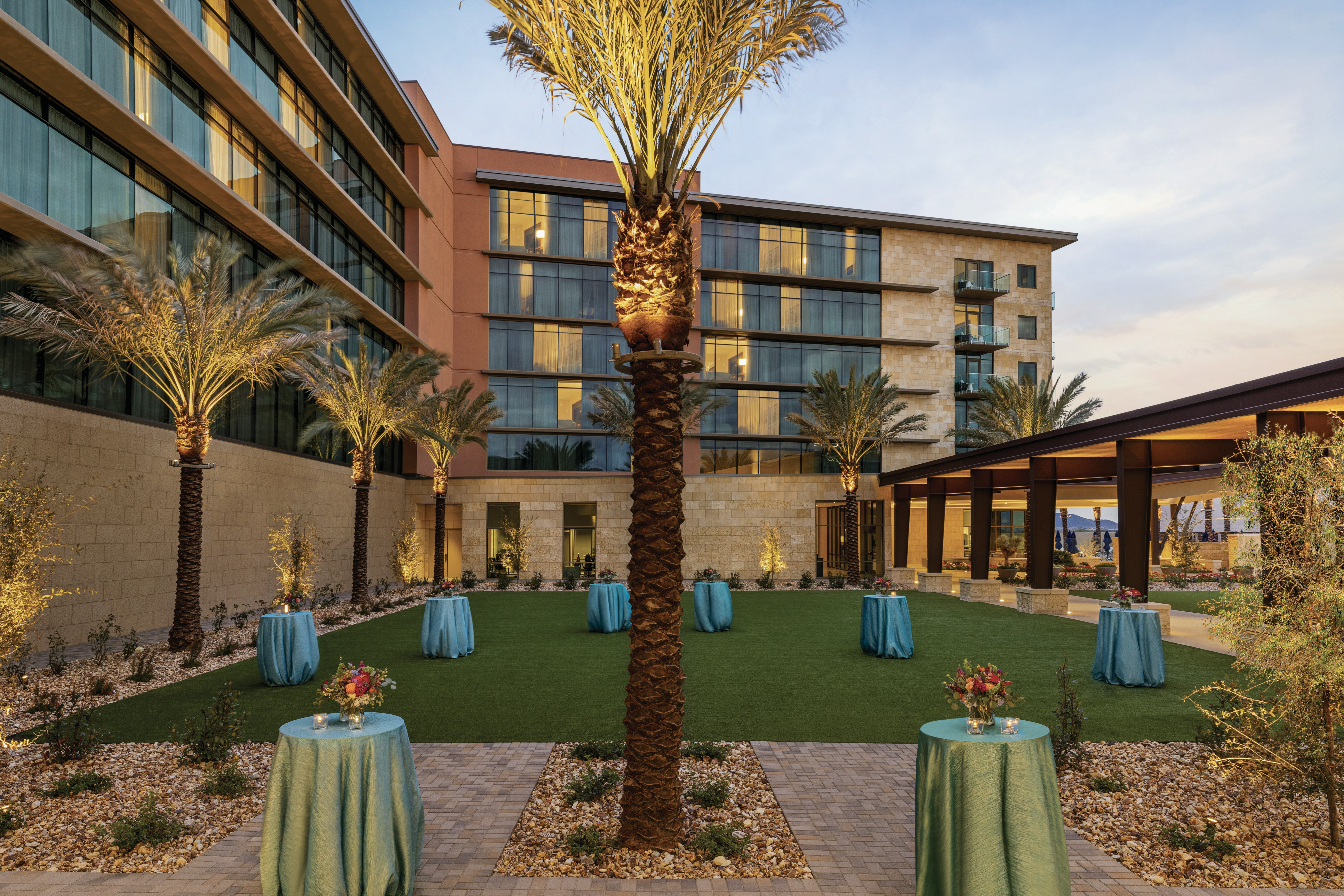 Hilton North Scottsdale at Cavasson 43/50