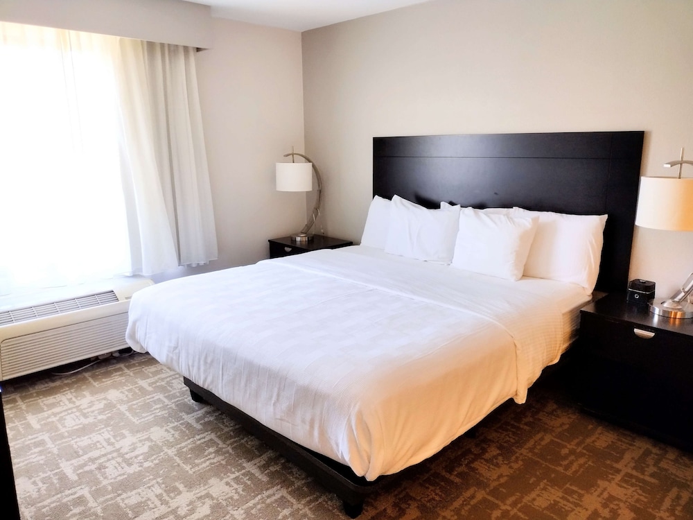 Best Western Plus Dalton Inn 8/38