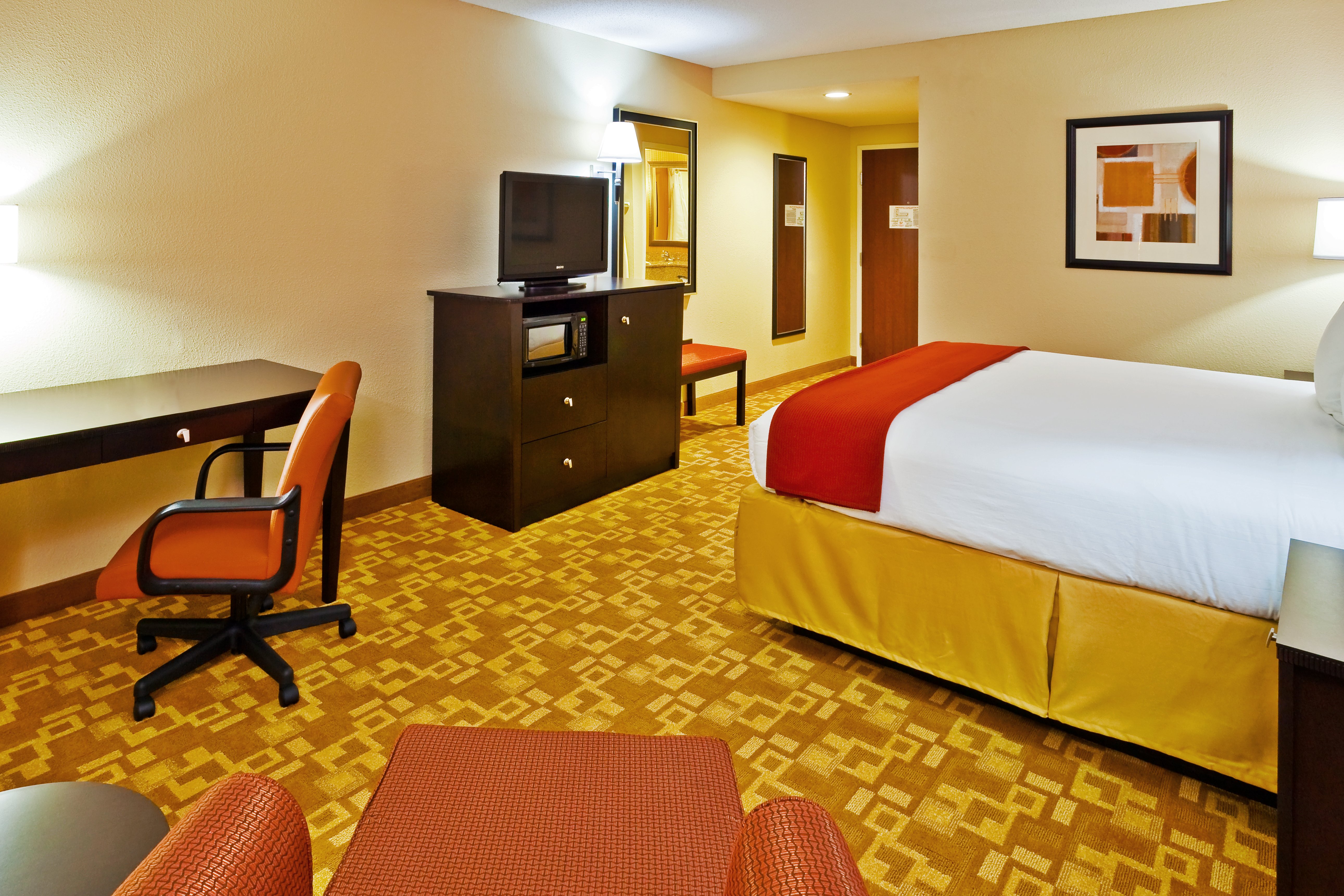 غرفة بسرير كينج، Holiday Inn Express Hotel And Suites Memphis Germantown 2/2