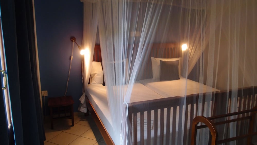 Unawatuna Nor Lanka Hotel 10/48