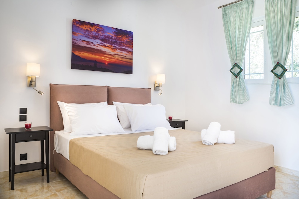 Cypress Garden Villas 6/50
