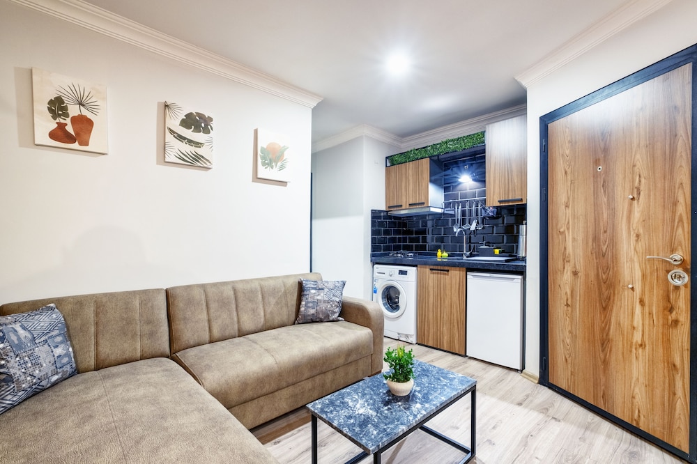 Terra Rossa Suites 30/44