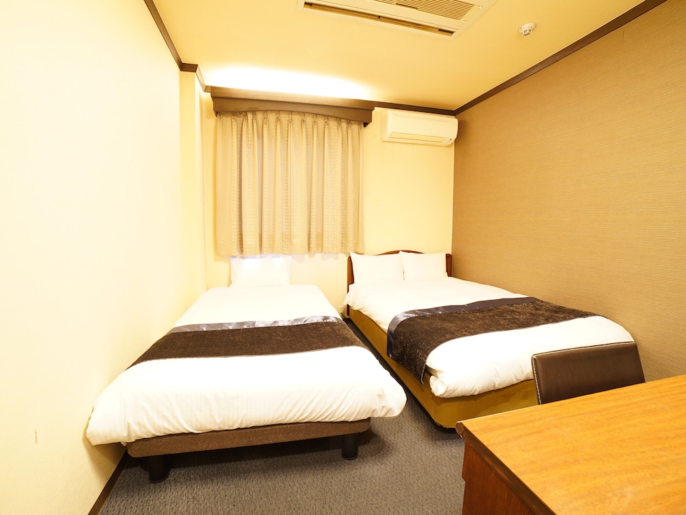 Hotel Area One Takamatsu 32/65