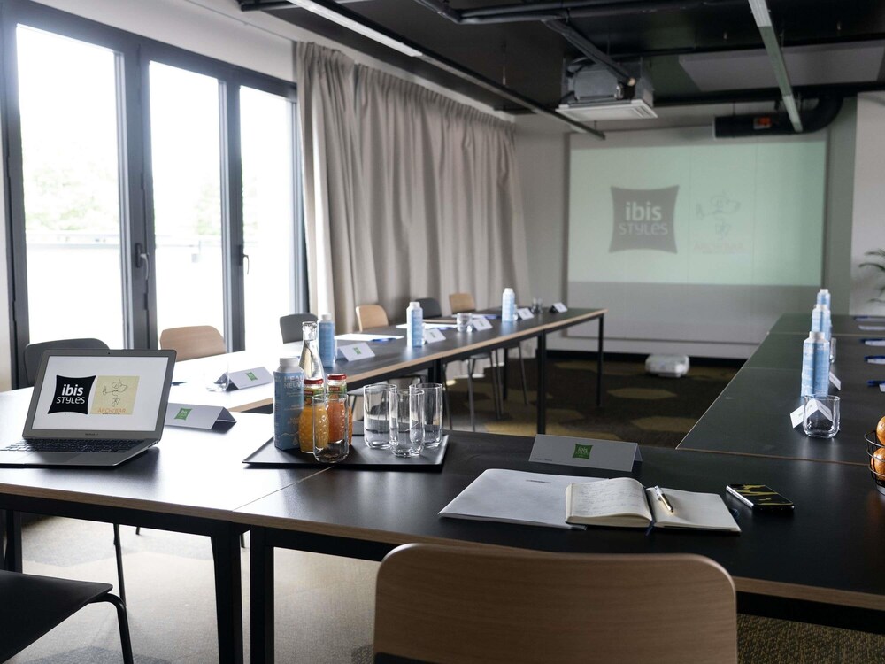 Ibis Styles Dreux Centre Gare 39/50