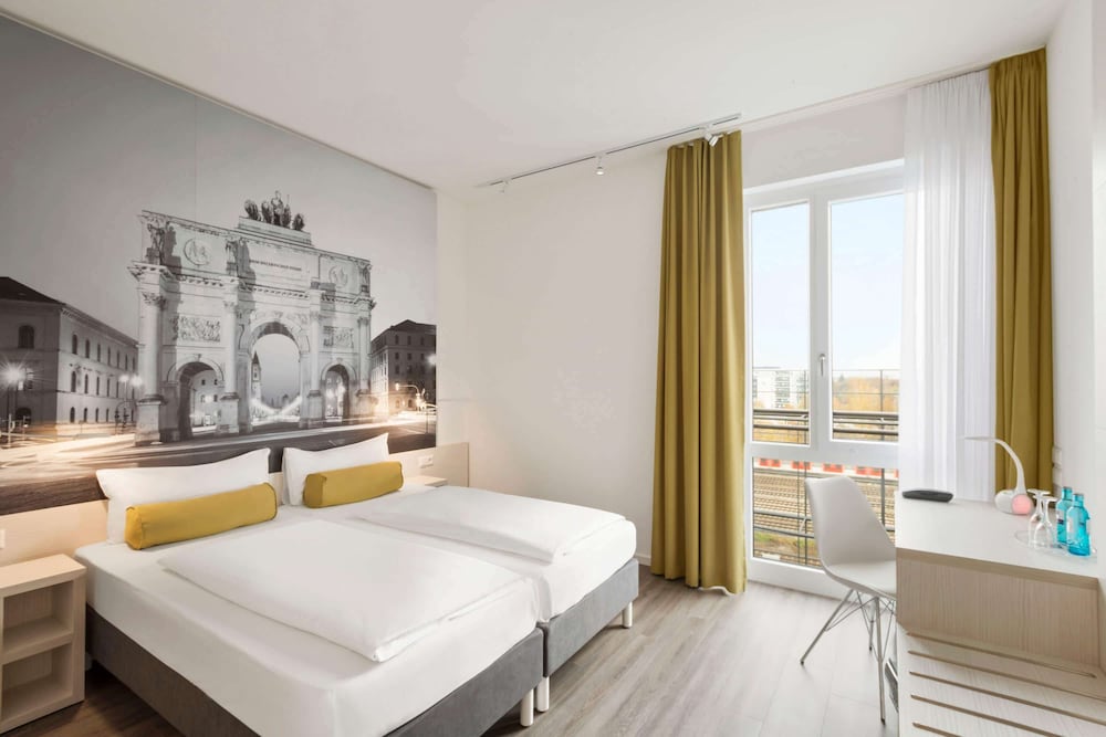Premier Inn München City West 5/15