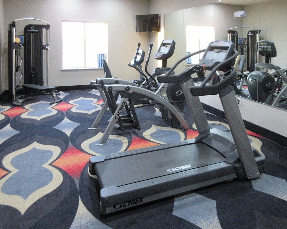 MainStay Suites Odessa I-20 TX 16/23