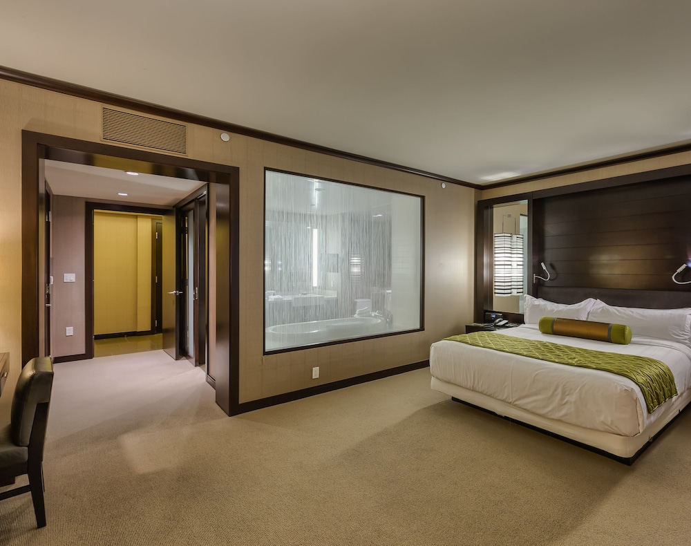 Secret Suites At Vdara 13/50