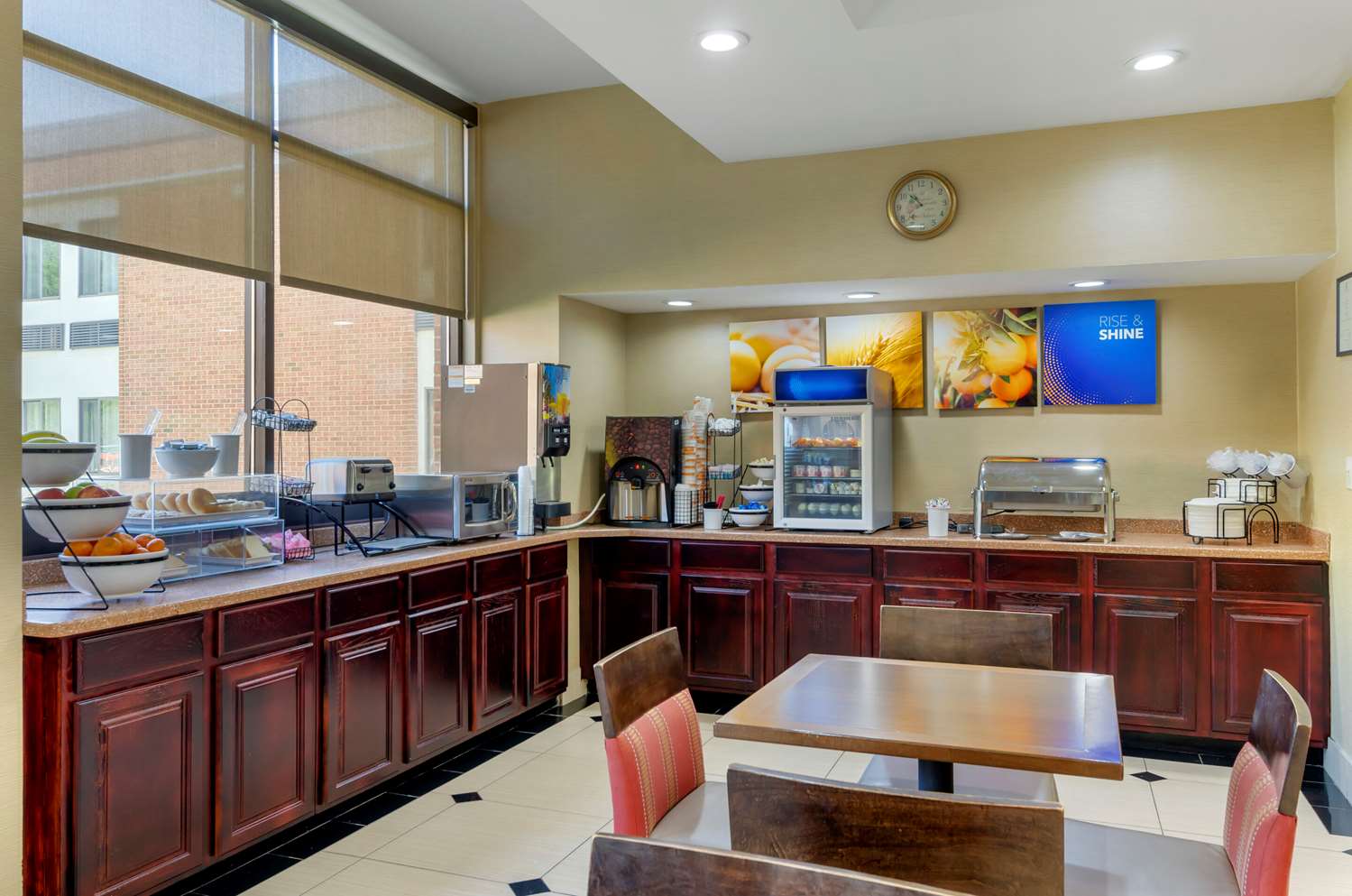 Comfort Inn Bluefield, VA 23/39