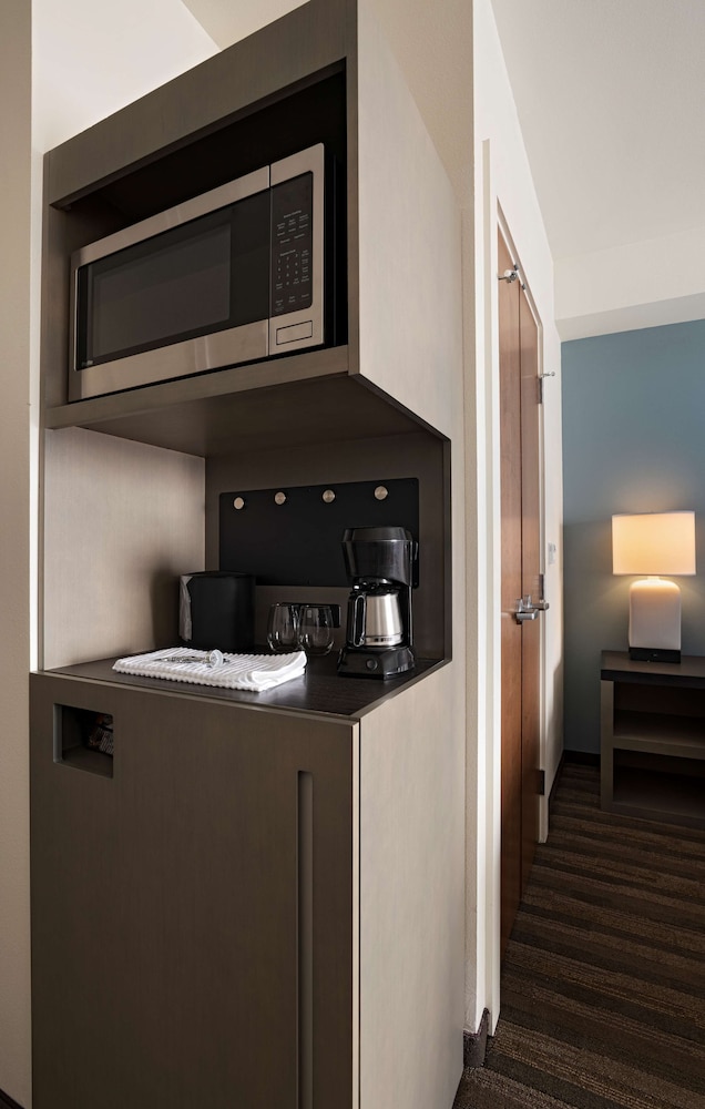 Hyatt House Carlsbad 3/22