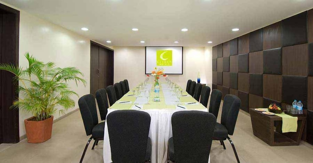 Citrus Hotels Lonavala 27/47