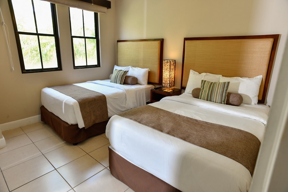 Breeze Private Residence Club 17/64