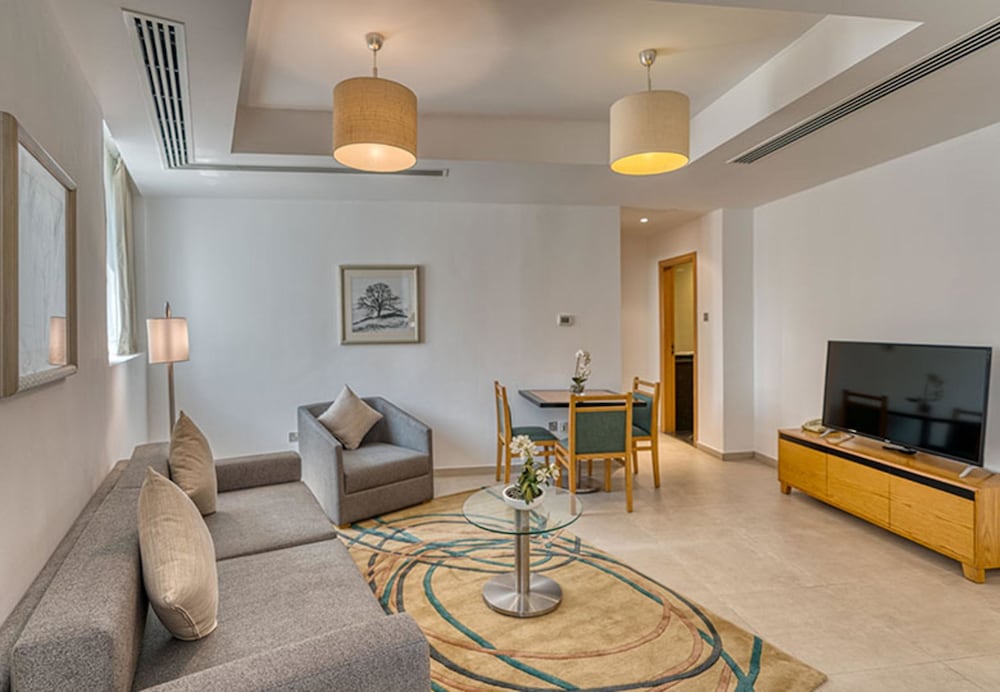 Grand Heights Hotel Apartments 31/50