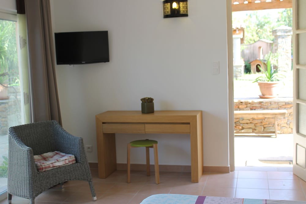 Chambres Dhotes Le Clos Des Oliviers 36/50