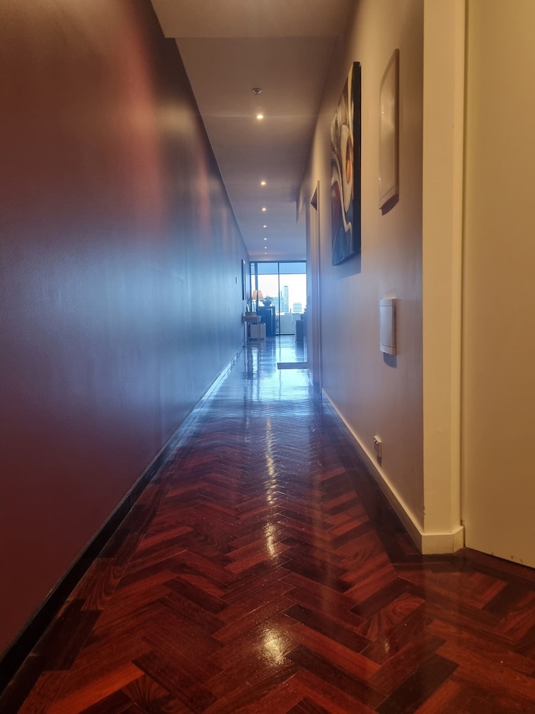 Accent Accommodation at Docklands Melbourne 45/50