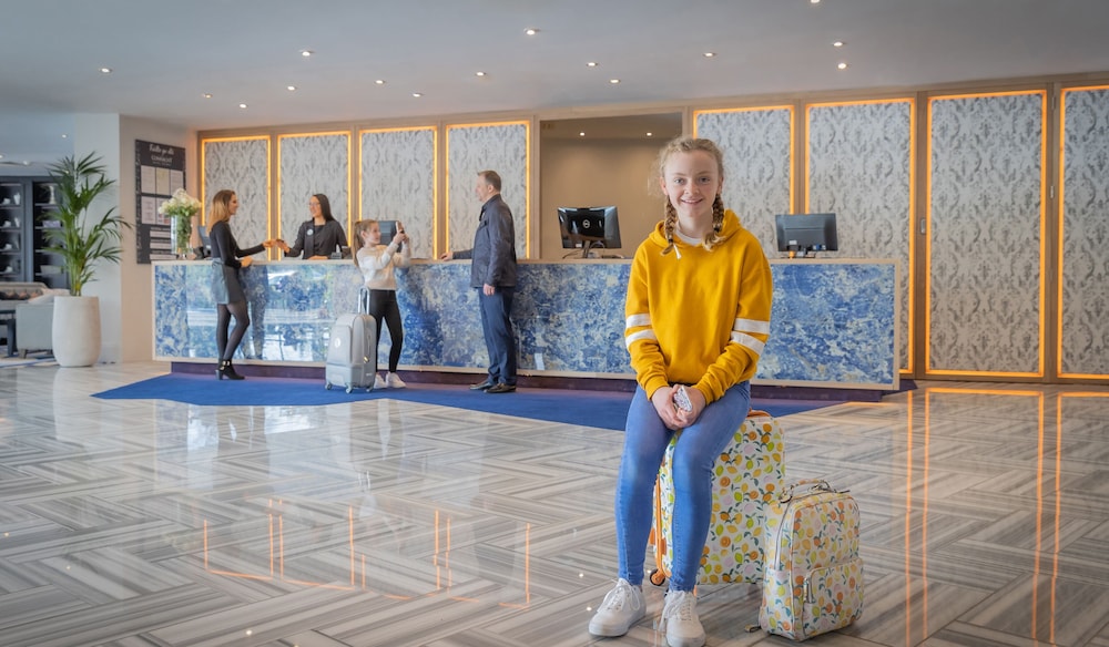 The Connacht Hotel 7/49