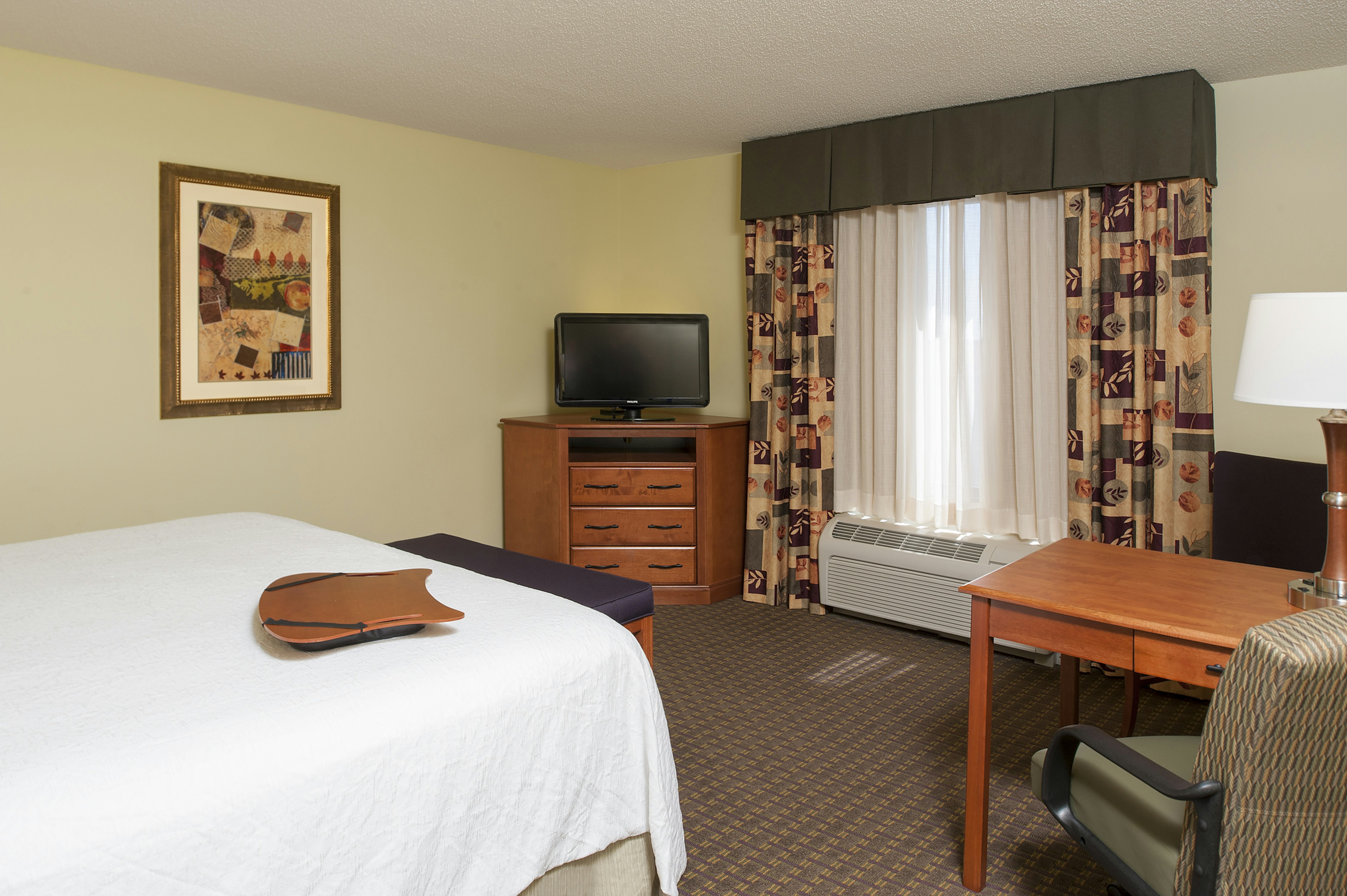 Hampton Inn Macomb 56/63
