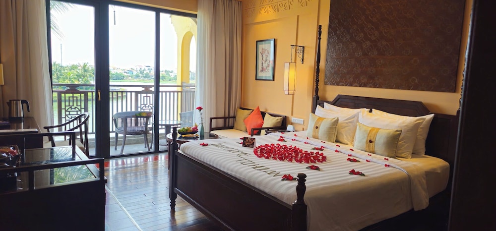 Little Riverside A Luxury Hotel & Spa 9/50