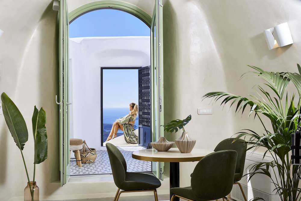 Gitsa Cliff Luxury Villa [VR] 15/27