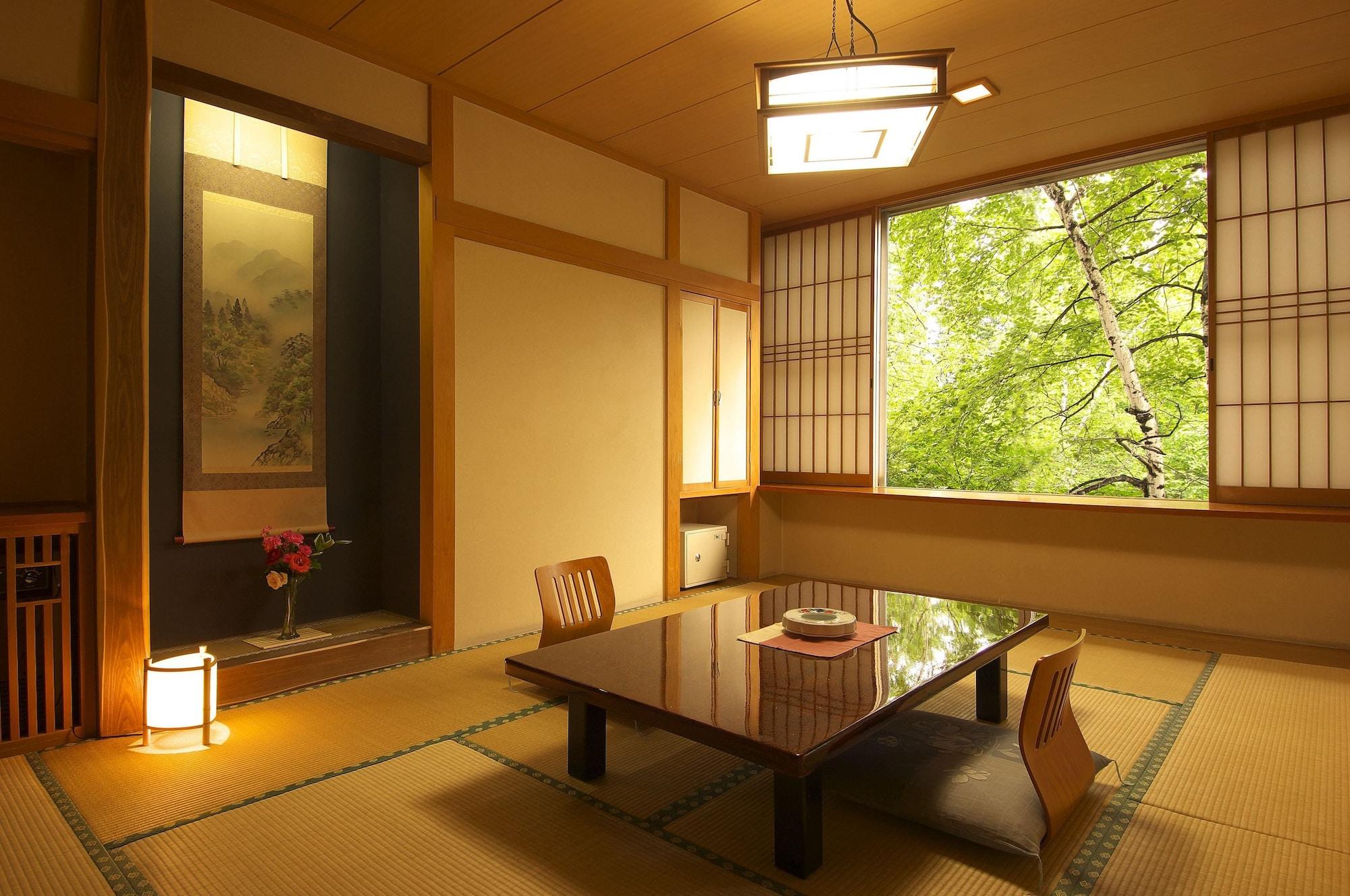 Kusatsu Skyland Hotel 88/100