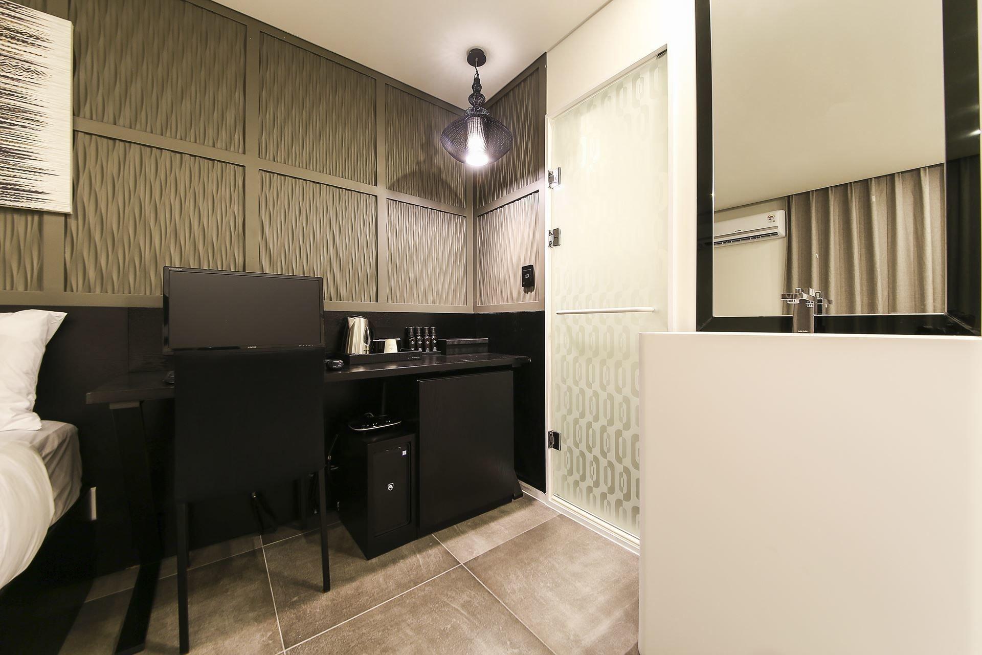Hotel Lavieen 7/100