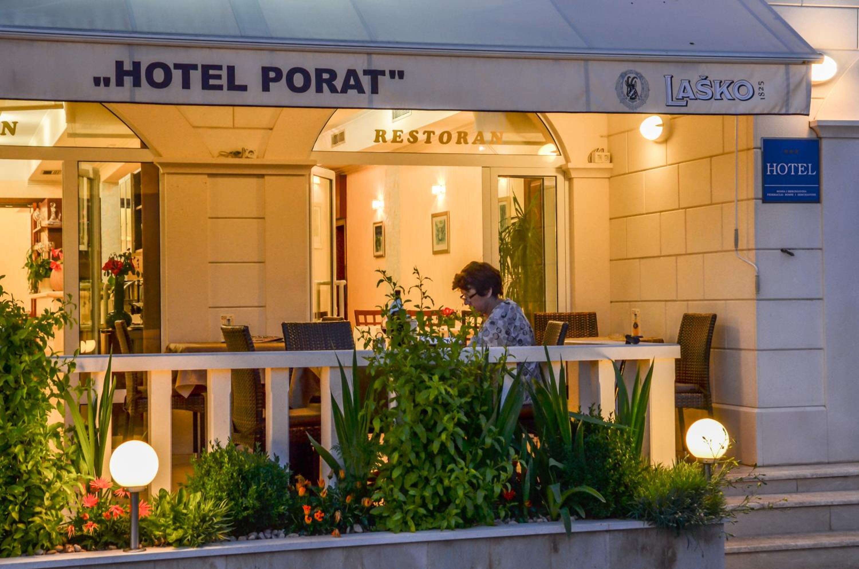 Porat 4/50