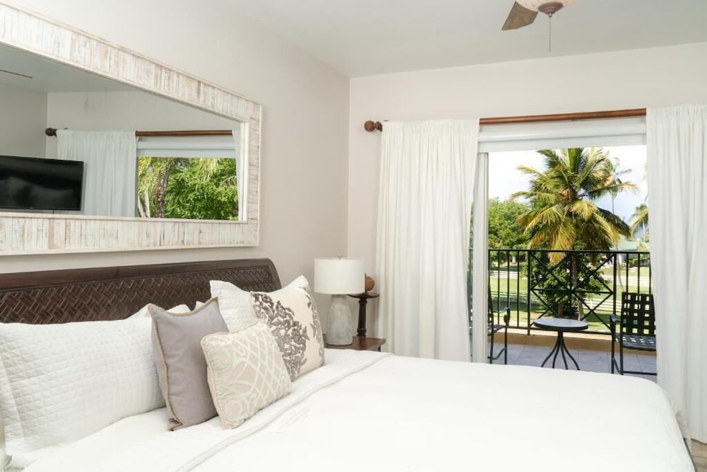 Villa Montana Beach Resort 24/75