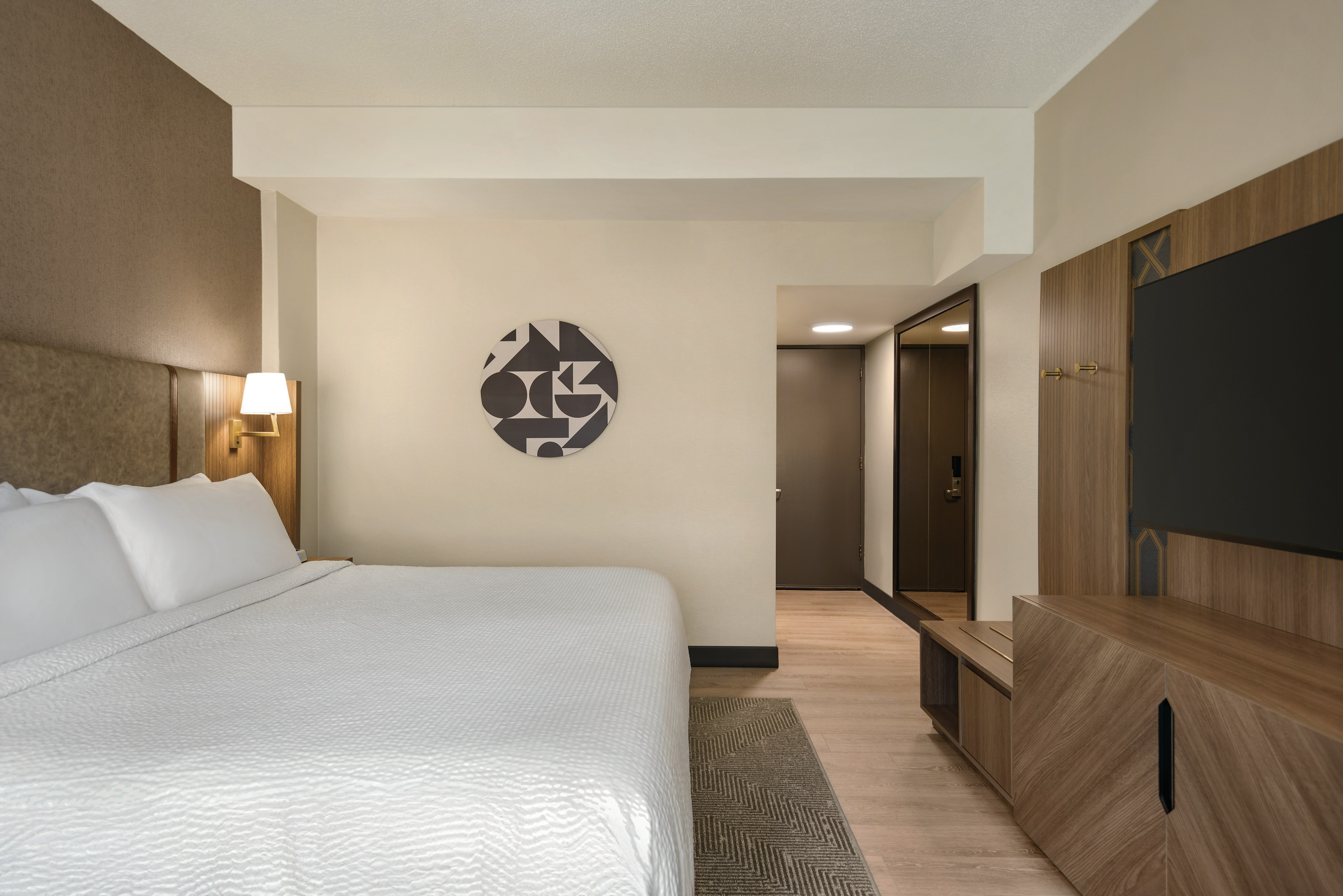HOLIDAY INN HOTEL AND SUITES VANCOUVER DOWNTOWN 23/73