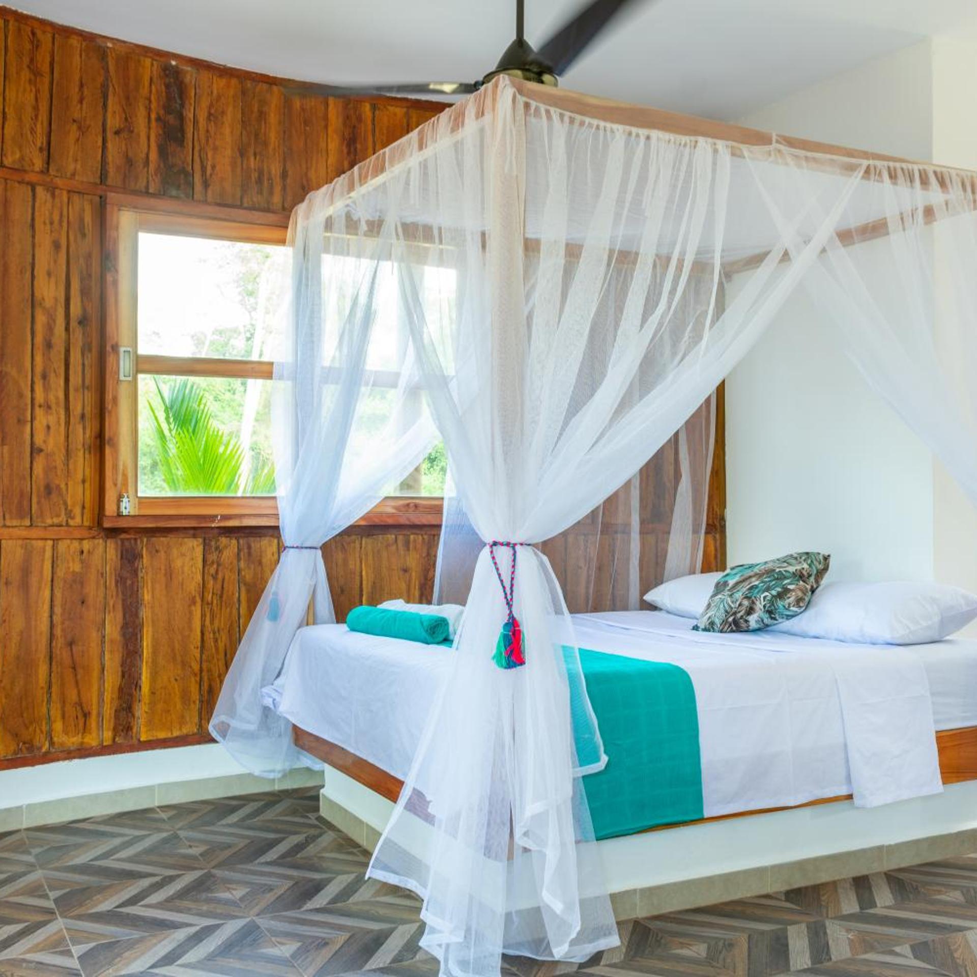 Uuttaaka Eco-Hotel 10/50
