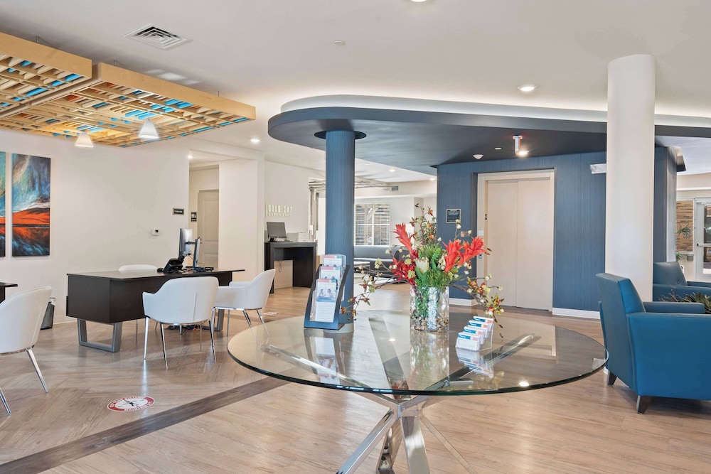 WaterWalk Extended Stay by Wyndham Kansas City - Overland Pk 36/61