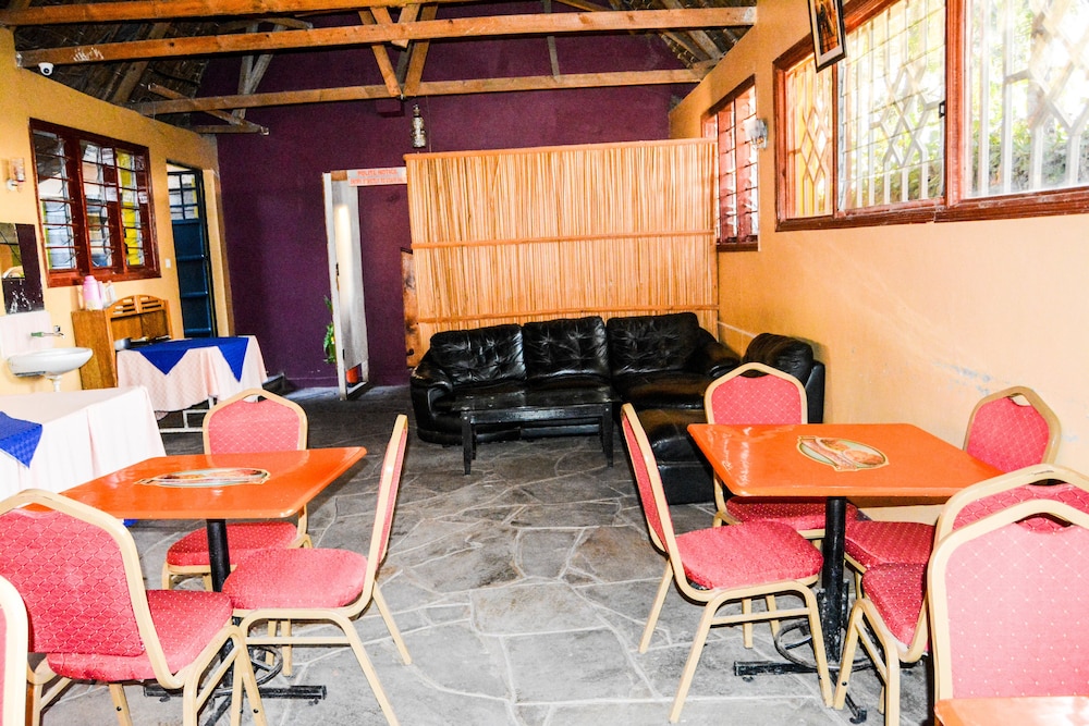Pine Breeze Getaway Lukenya 30/40