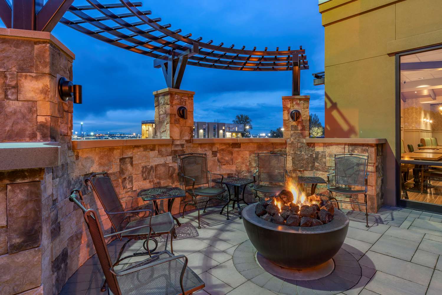 Best Western Premier Pasco Inn & Suites 52/64
