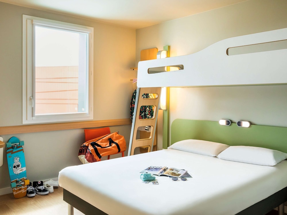 Ibis Budget Saint Quentin En Yvelines Velodrome 37/58