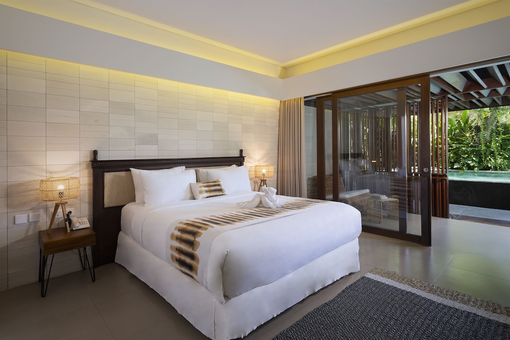 The Kemilau Hotel & Villa Canggu 24/72