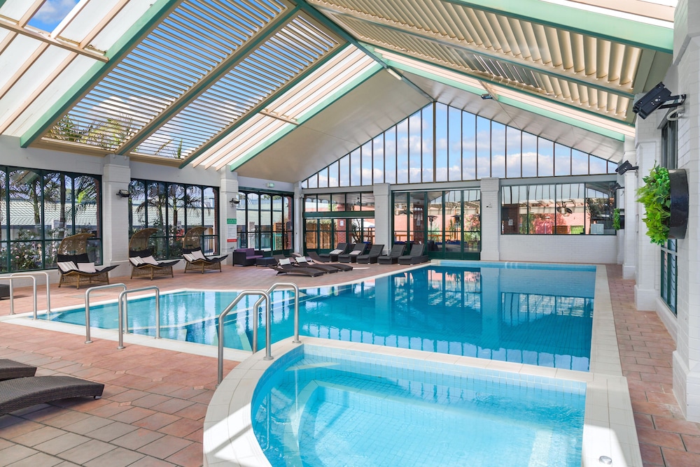 All Seasons Resort Hotel 1/66