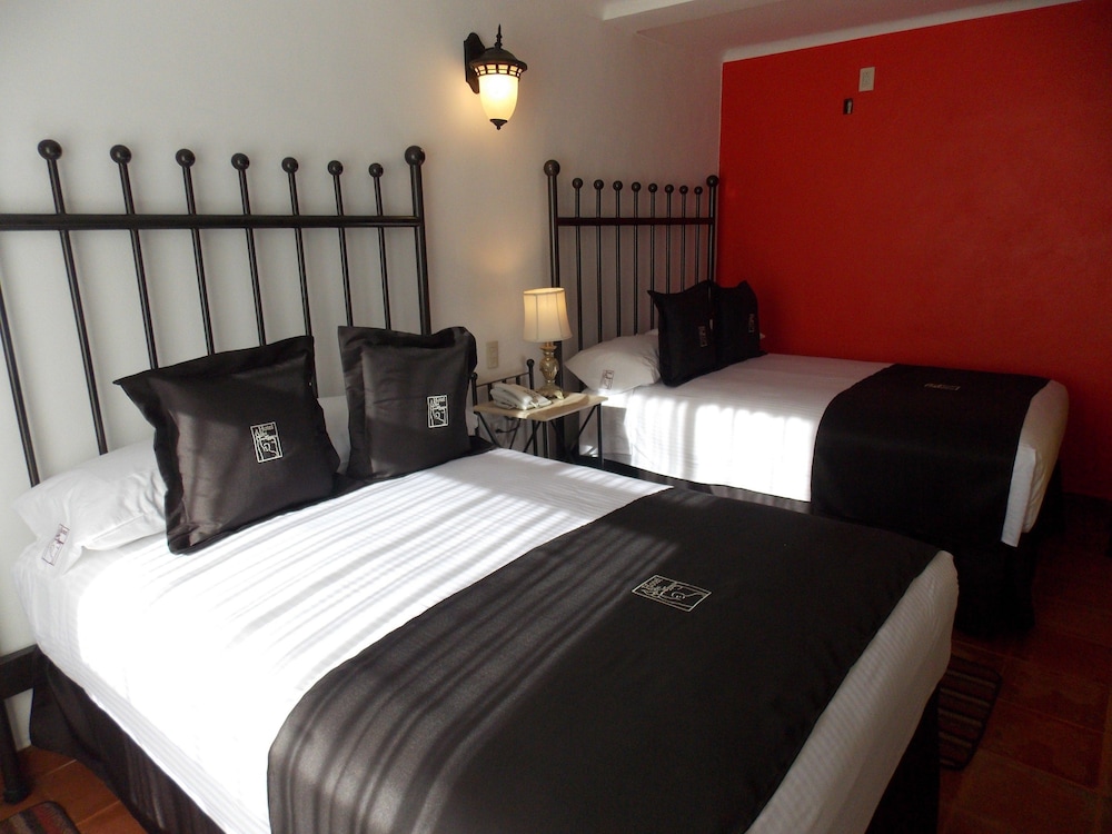 Hotel Real de Leyendas 19/41